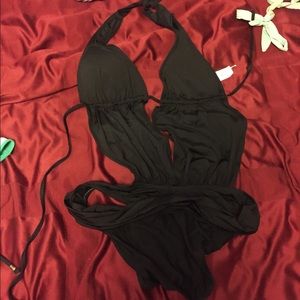 Size L Kenneth Cole one piece swimsuit