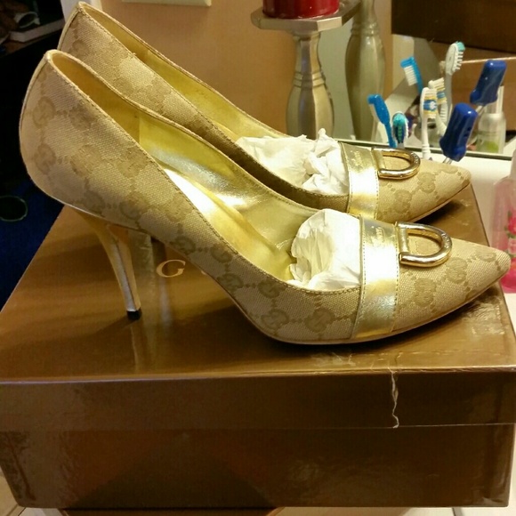 Ladies Shoes - Picture 3 of 3