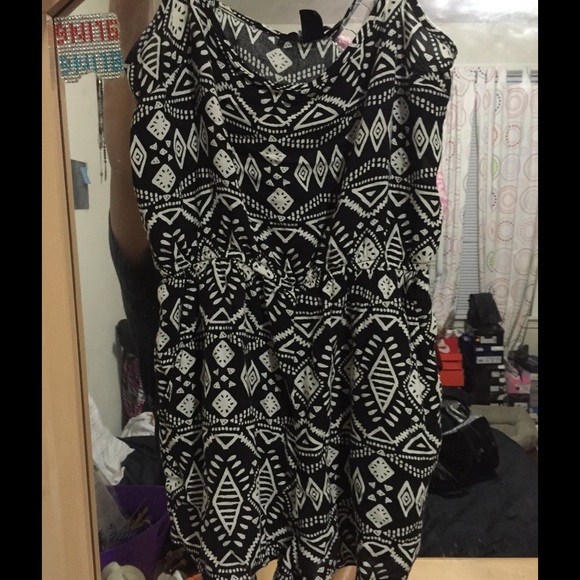 Romper! - Picture 1 of 2