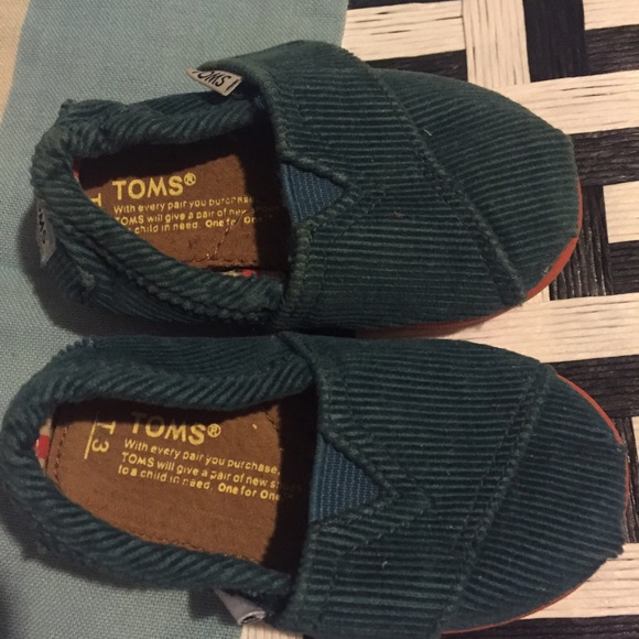 Baby TOMS - Picture 2 of 2