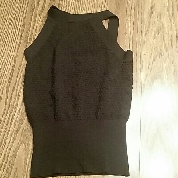 Black Cache Top