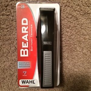 Wahl beard shaver.