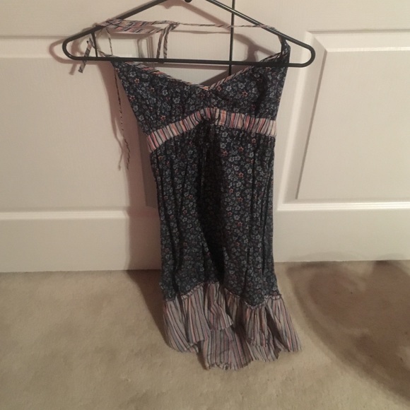 Dress - Picture 1 of 1