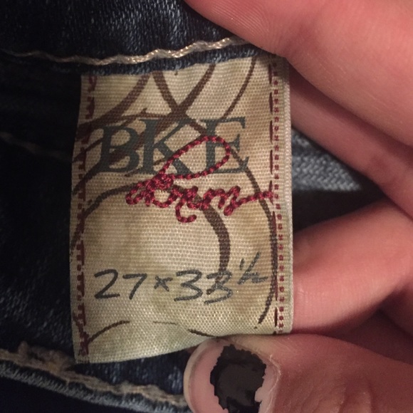 Shorts - Picture 3 of 3