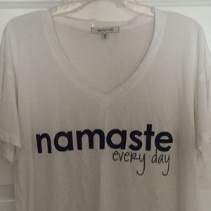 Peace love world tee-shirt used ones.