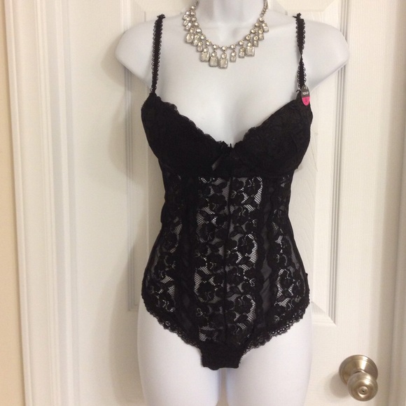 NWT, size M, Rene Roffe - Picture 2 of 4