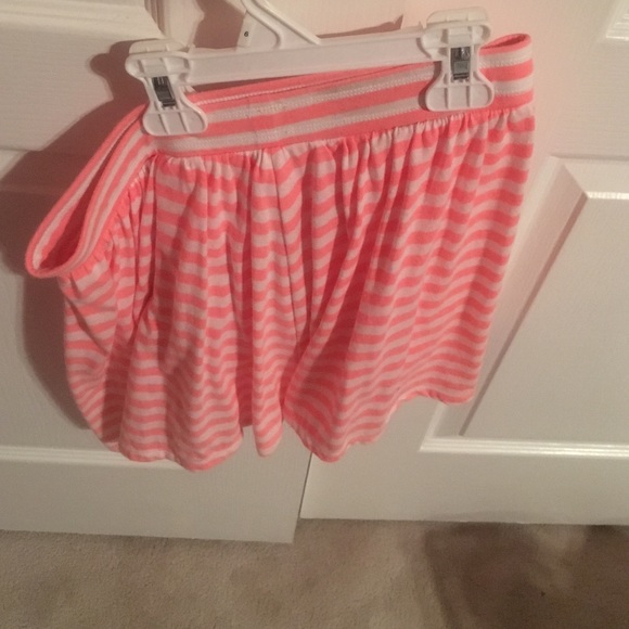 2 skirts - Picture 1 of 2