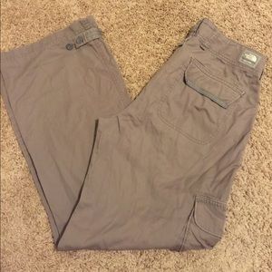 North Face Women's Cargo Pants Size 8