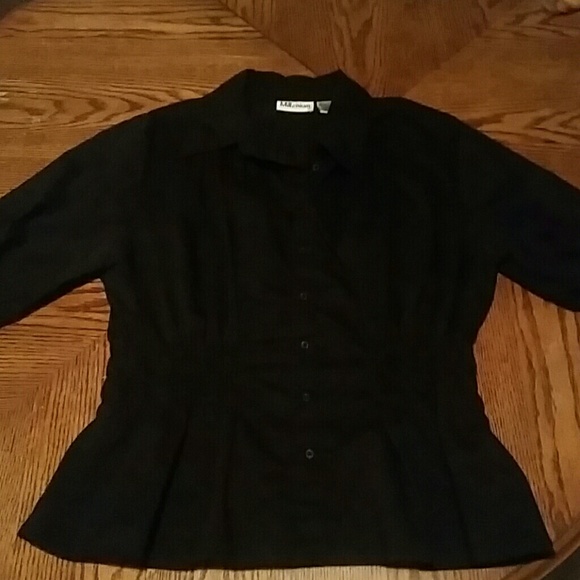 Ruched button down