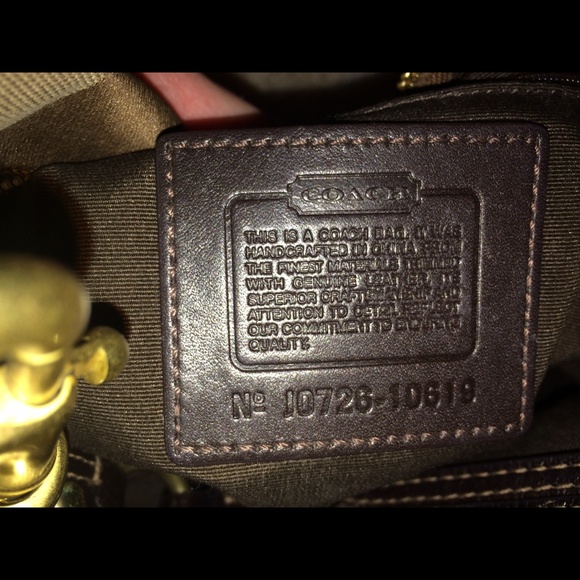 ☀️ Coach Shoulder Bag ☀️ - Picture 4 of 4