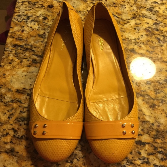 SALE!!! Cole Haan Flats