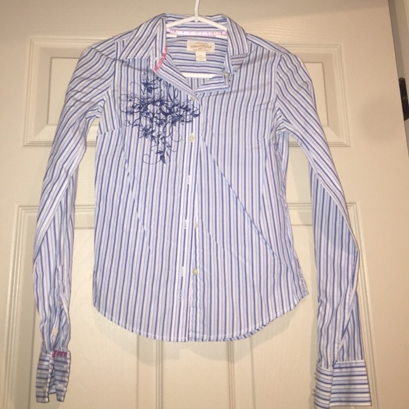 Abercrombie & Fitch Tops - Blue and White Abercrombie Button Down