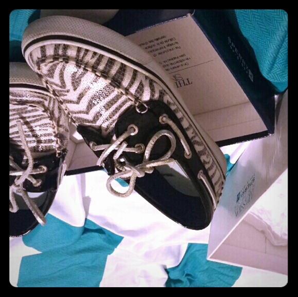 Cute zebra pattern Sperry's