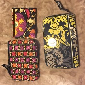 ACCEPTS BEST OFFER : Vera Bradley Wallet