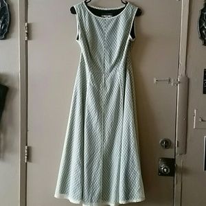 Perfect summer Dress!🌞🌾🌻💐 Kasper Dress