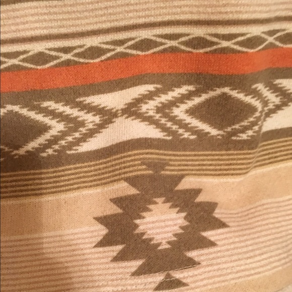 Forever 21 Tribal Crop Top - Picture 3 of 3