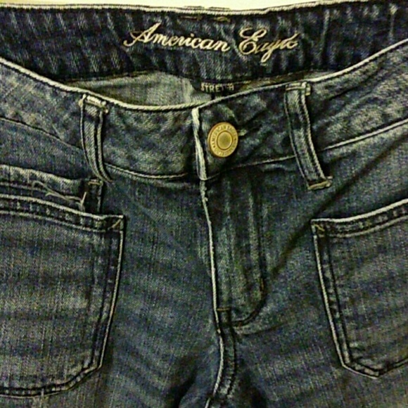 SOLD- American Eagle Dark wash Vintage Jeans - Picture 2 of 4