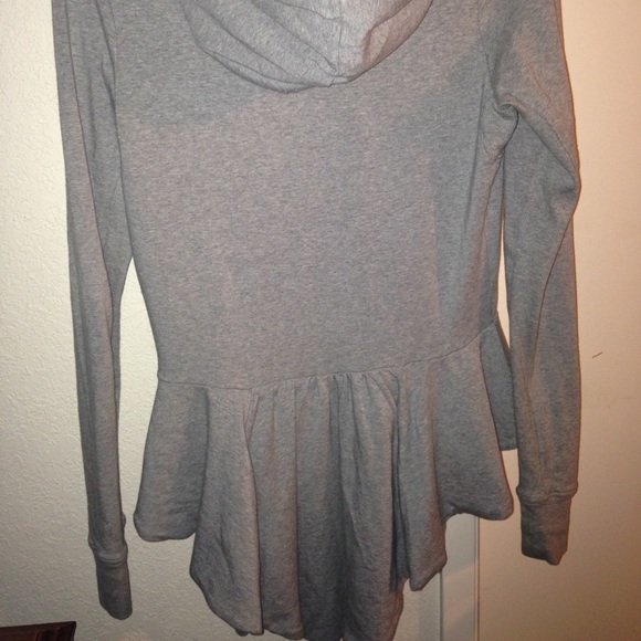 Sweater - Picture 2 of 3