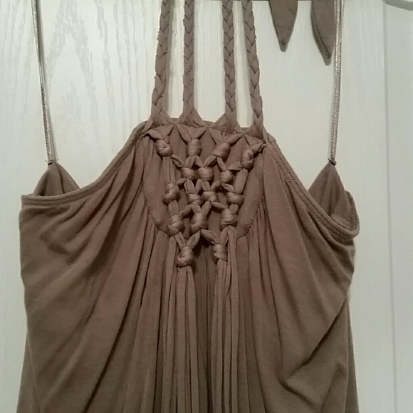 Guess halter top - Picture 2 of 2