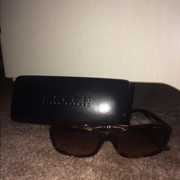 NEW! Ralph Lauren slim tan sunglasses w/ case