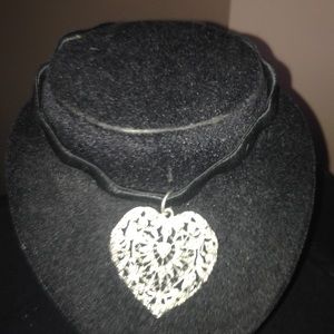 Silver filigree heart on velvet choker