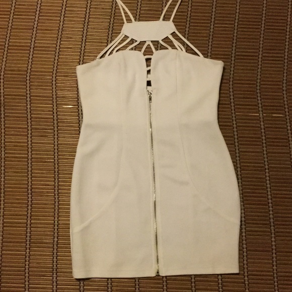Zipper front white fitted dress