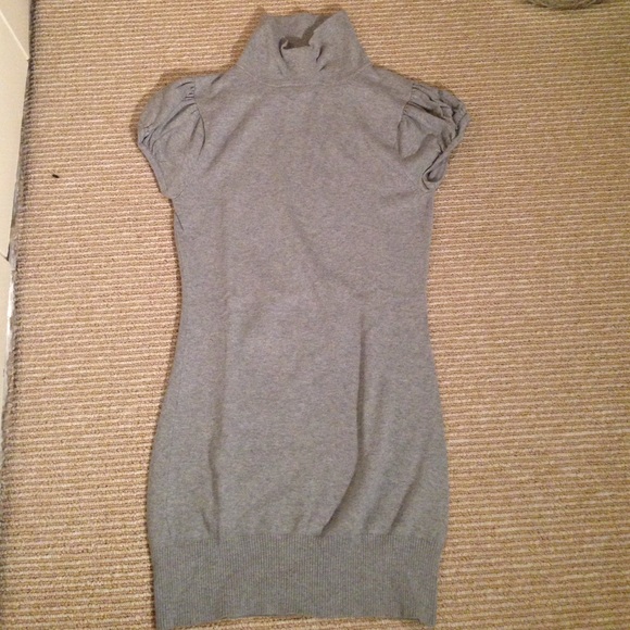 Flirty and fun short sleeve turtle neck