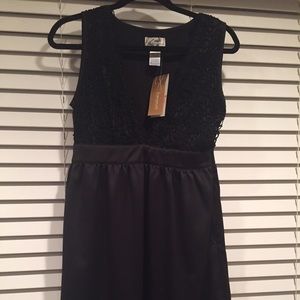 NWT Deep V Cocktail Dress