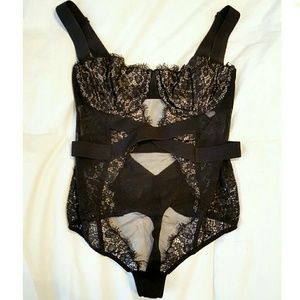 Lacy bandage teddy with underwire, NWT