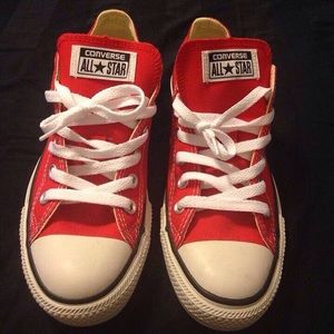 Size 8 women's Converse. Worn twice