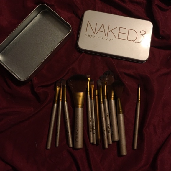 Naked 3 urban decay brushes