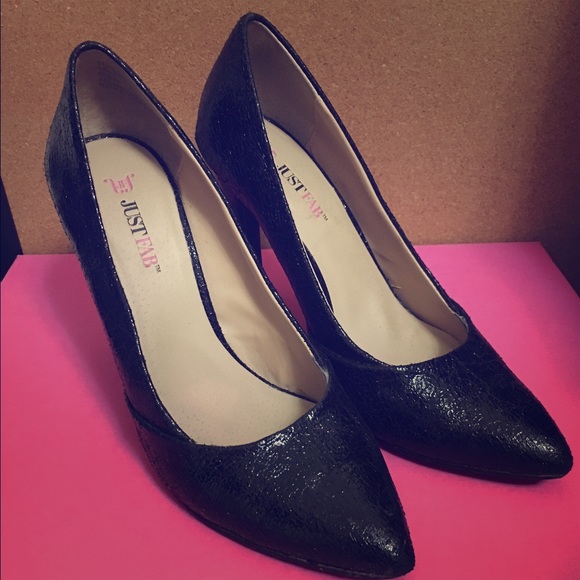 JustFab 6.5 Lucinda in black