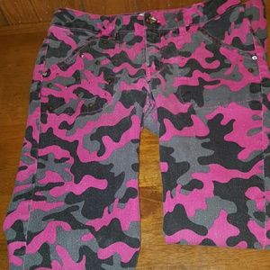 Girls pink came skinny pants