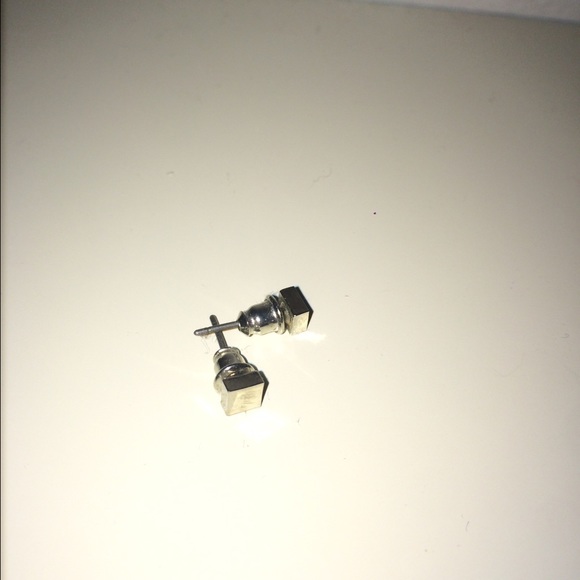 silver square earrings