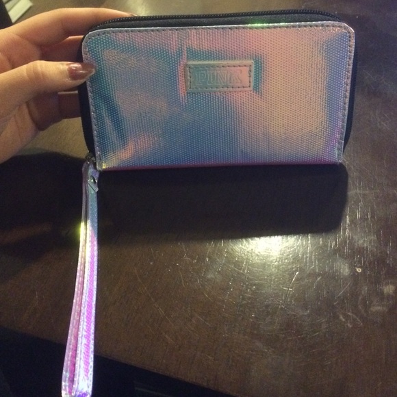 VS PINK HOLOGRAPHIC WALLET