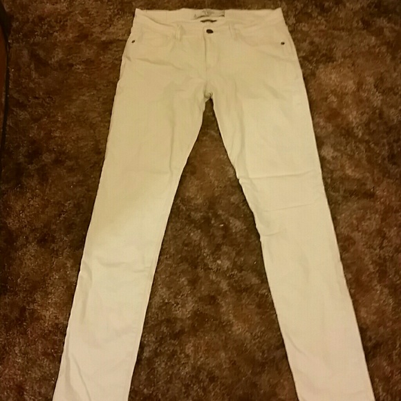 Abercrombie white skinny jeans sz 0