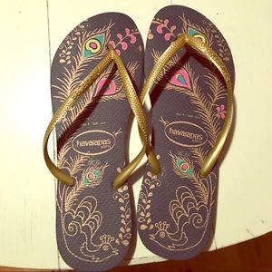 Havianas Pattern Flip Flop Shoes