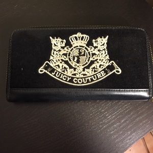 Black juicy couture wallet