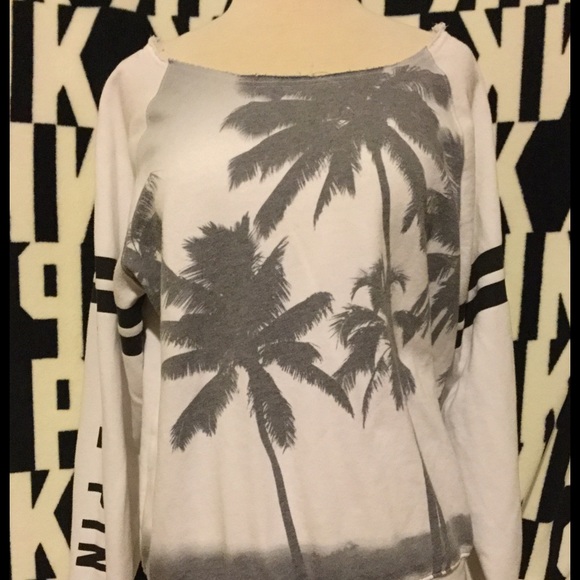Victoria Secret Palm tree crew neck Size Small