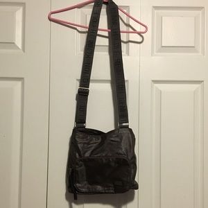 Kenneth Cole Reaction Cross body Bag