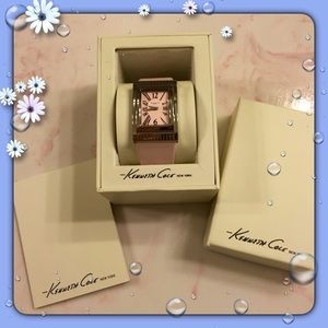 KENNETH COLE LADIES WATCH 🌟 NEVER USED