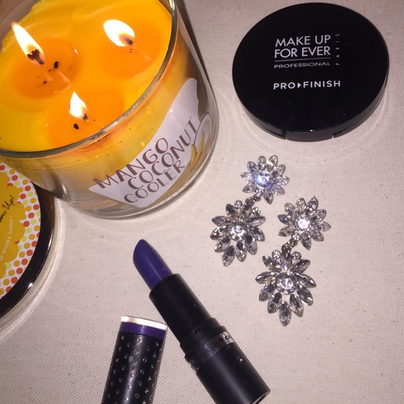 Special occasions bling earrings