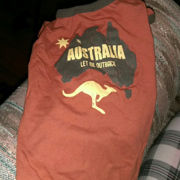 Dog T-shirt Size small