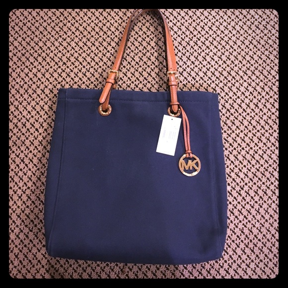 Used Micheal Kors Tote Bag!