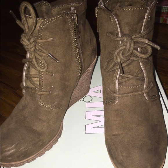 Mia Denise Olive Green Suede Ankle Wedge Boots
