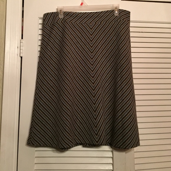 Ann Taylor Loft skirt