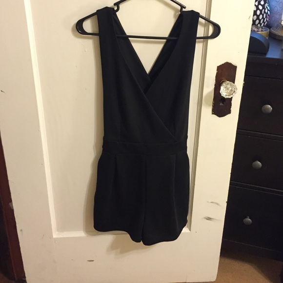 Black play suit romper