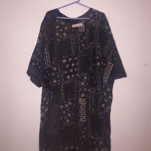 Hollister Kimono