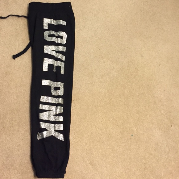 PINK Capri-Sweatpants