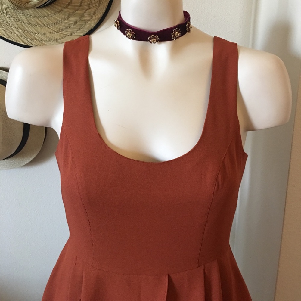 🌼VERY J | orange peplum dress• - Picture 3 of 7